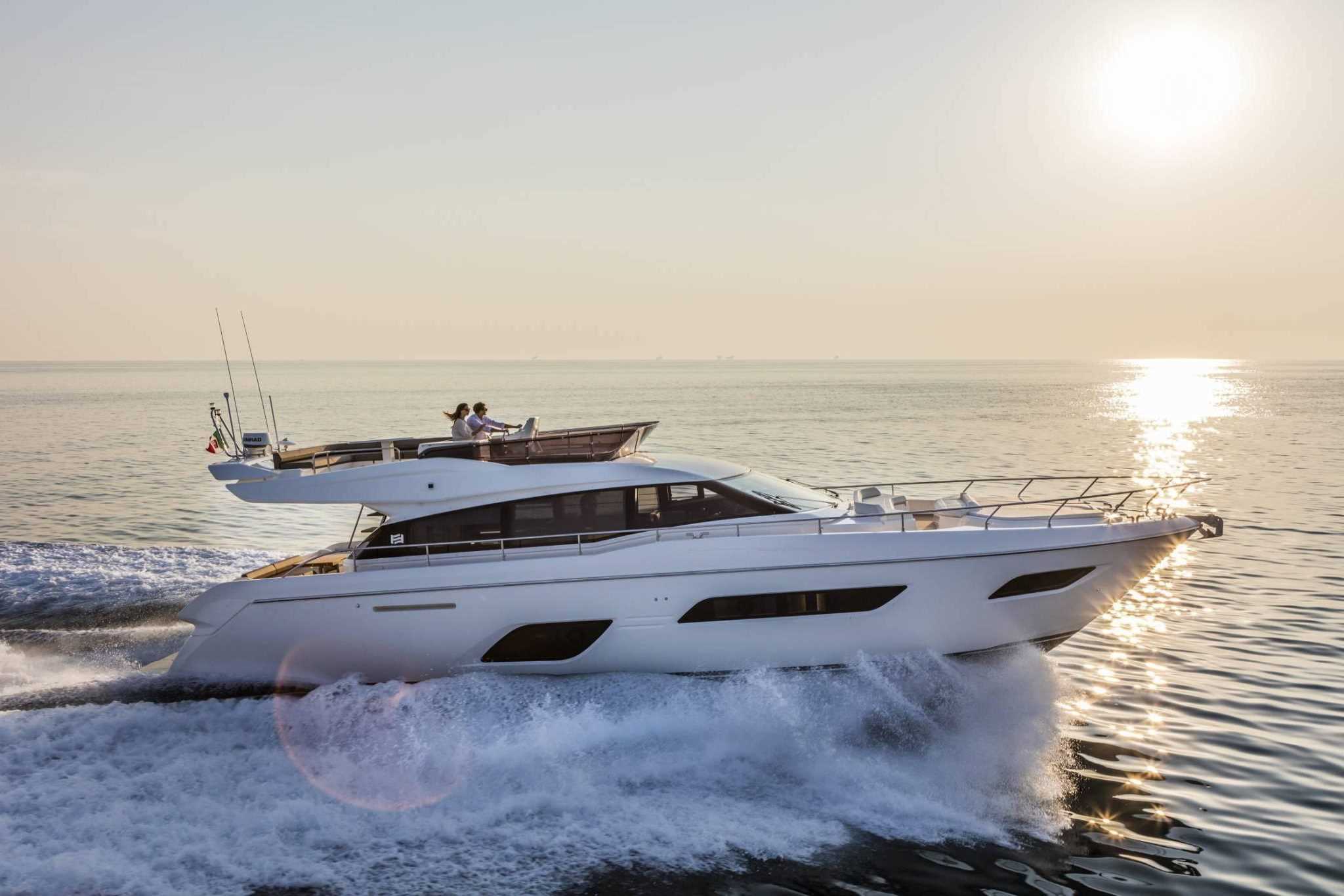 Ferretti 550